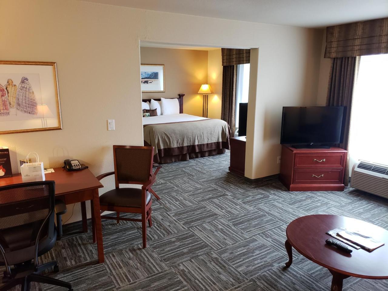 Wingate By Wyndham - Edmonton West Hotell Eksteriør bilde