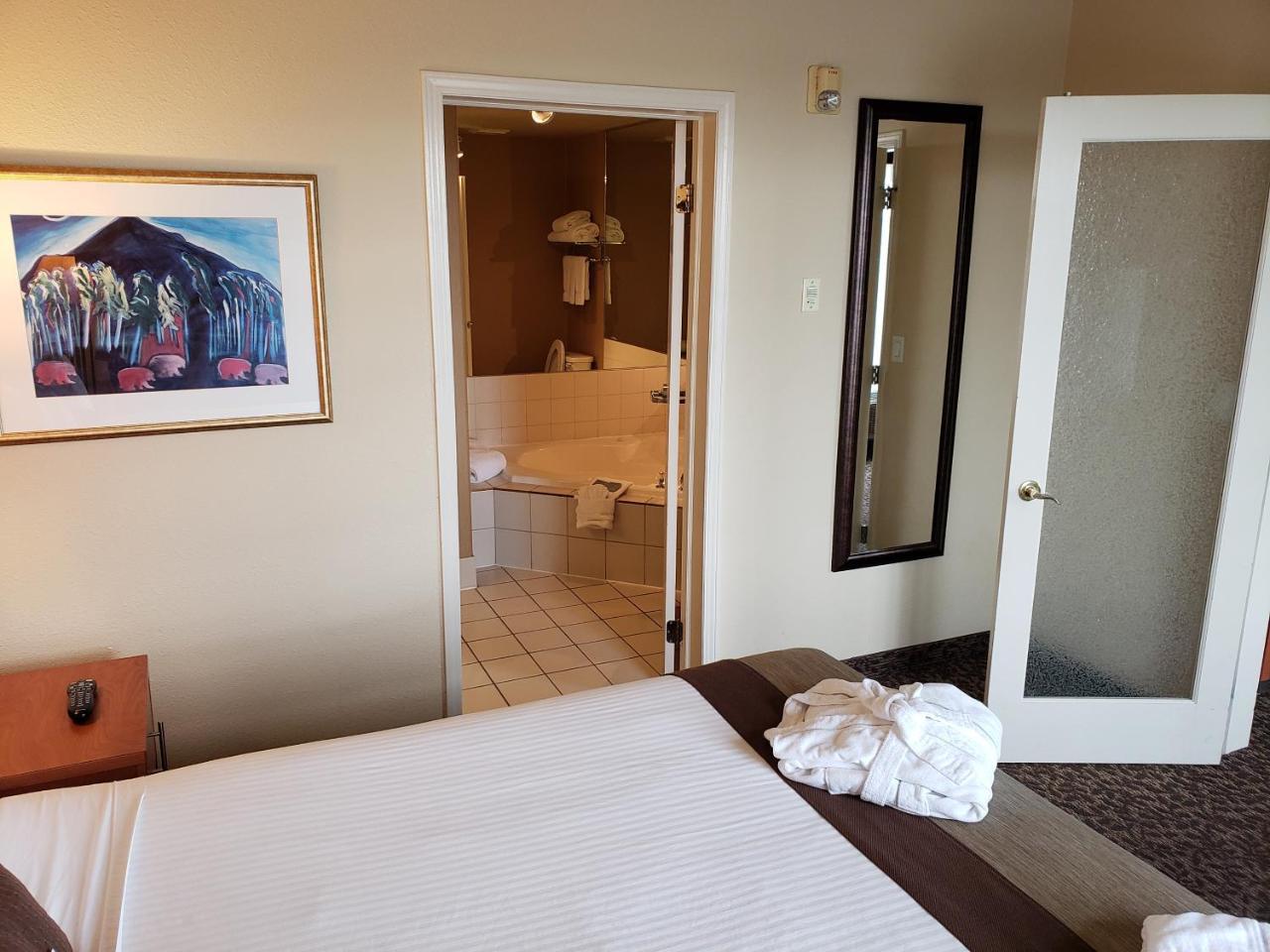 Wingate By Wyndham - Edmonton West Hotell Eksteriør bilde